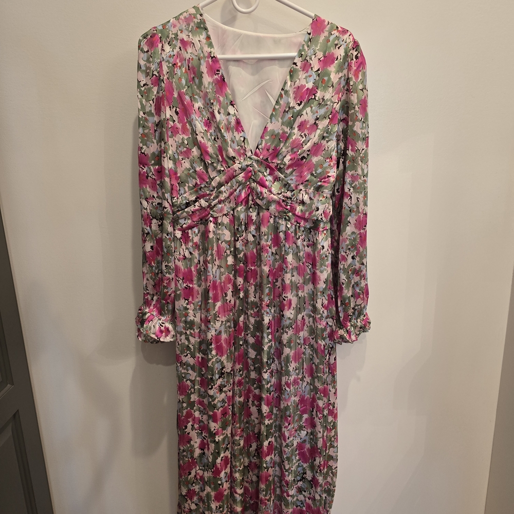 Floral V-Neck Dress